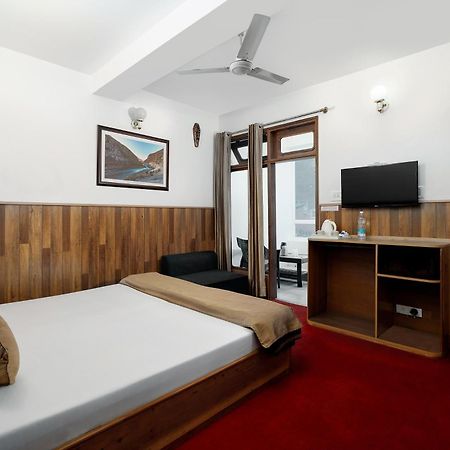 Hotel Kullu Valley エクステリア 写真