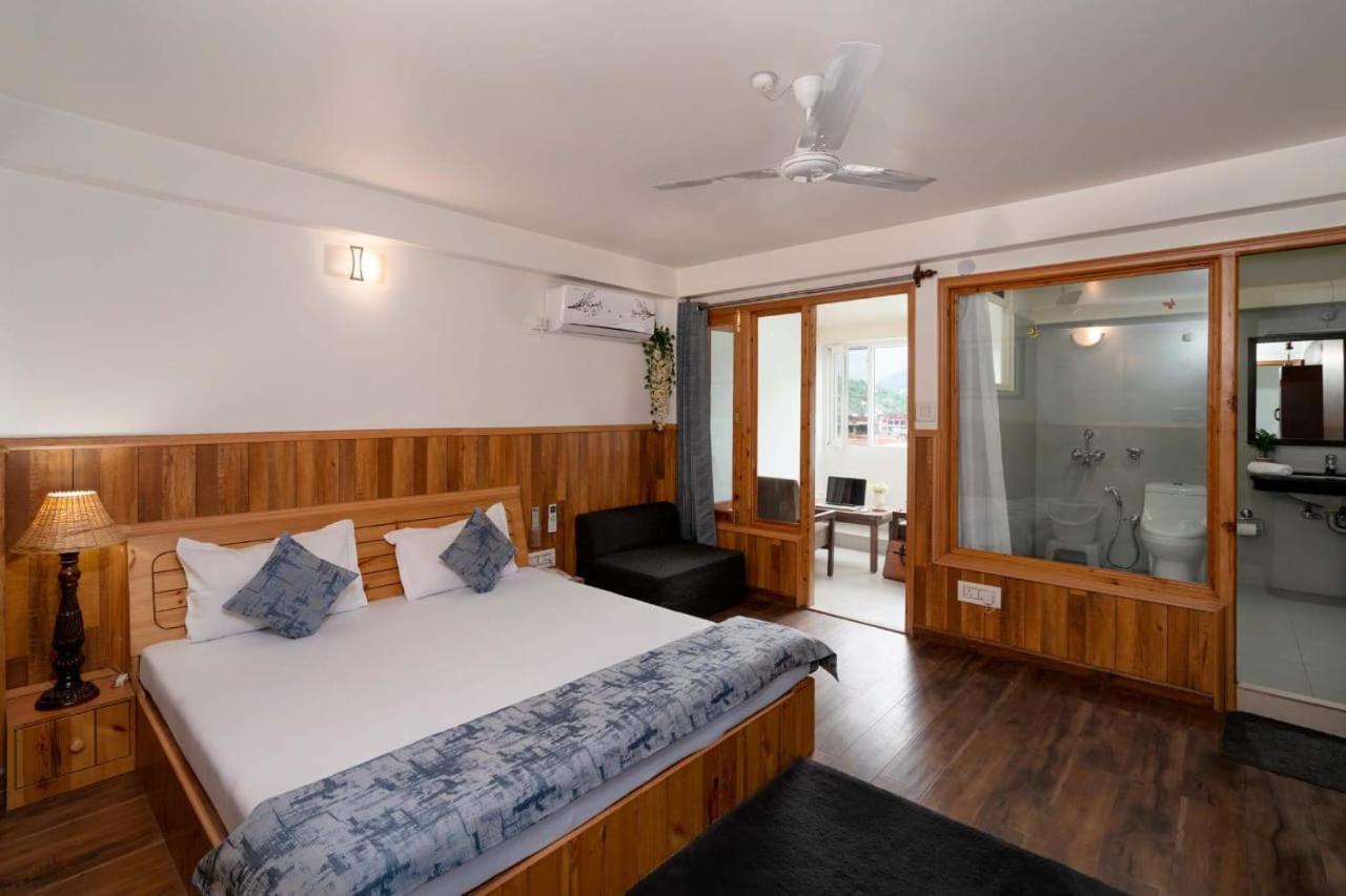Hotel Kullu Valley エクステリア 写真